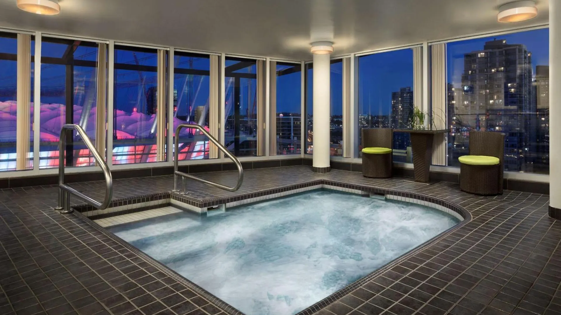 Hotel Hampton Inn & Suites, By Hilton - Vancouver Downtown
