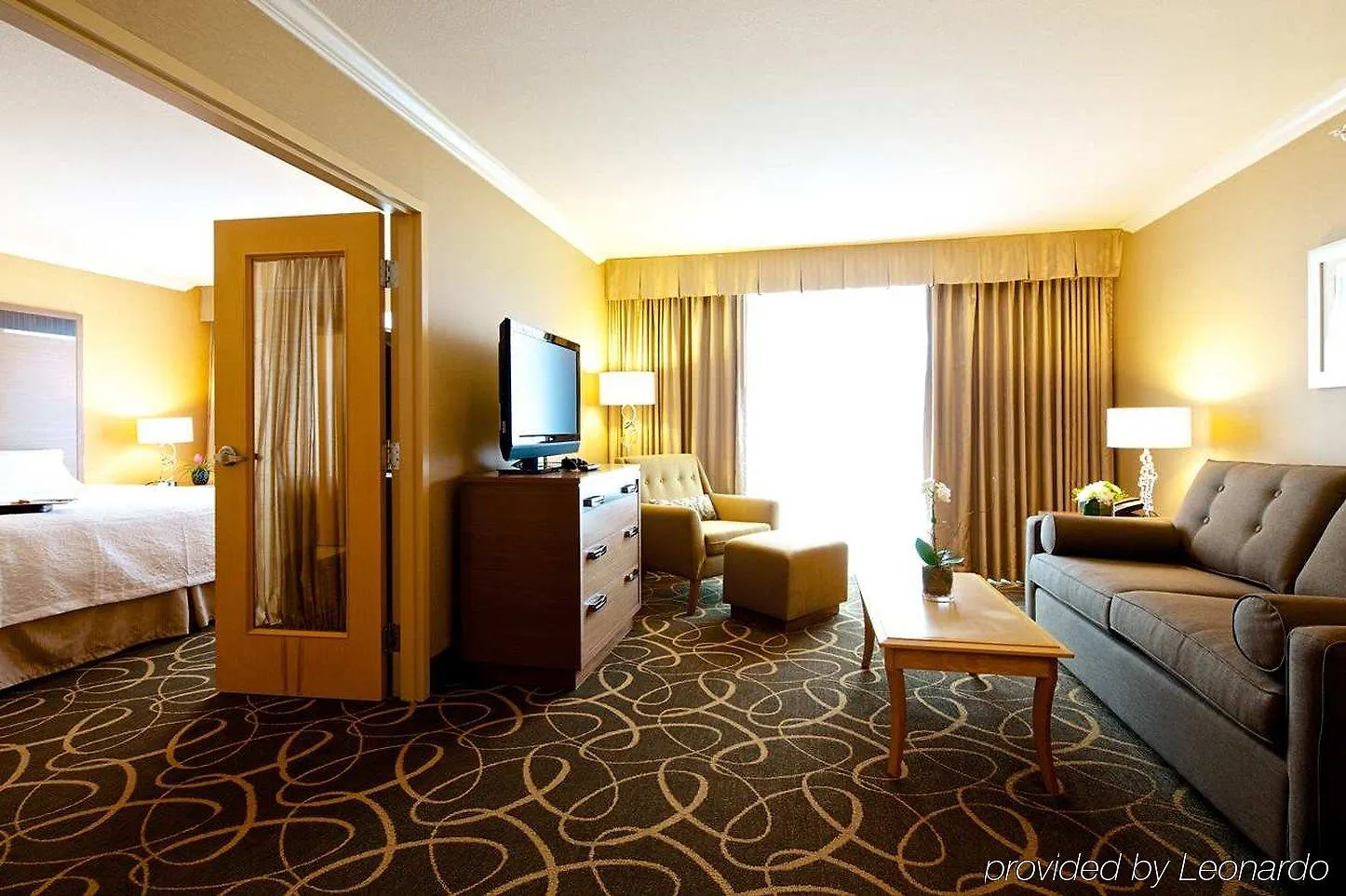 Hampton Inn & Suites, By Hilton - Vancouver Downtown 3*,