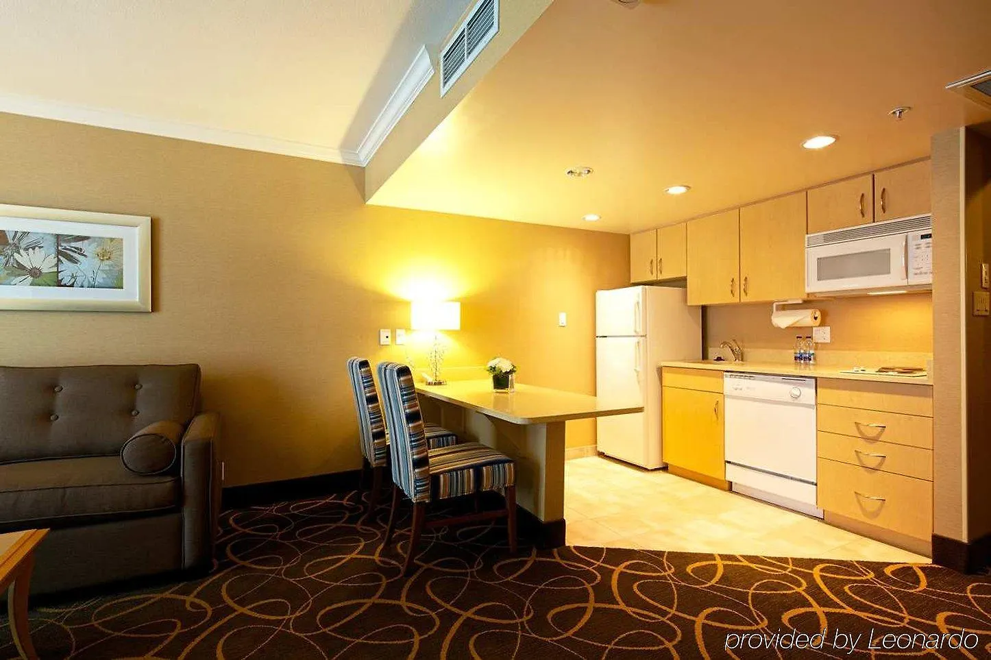 Hampton Inn & Suites, By Hilton - Vancouver Downtown 3*,  קנדה