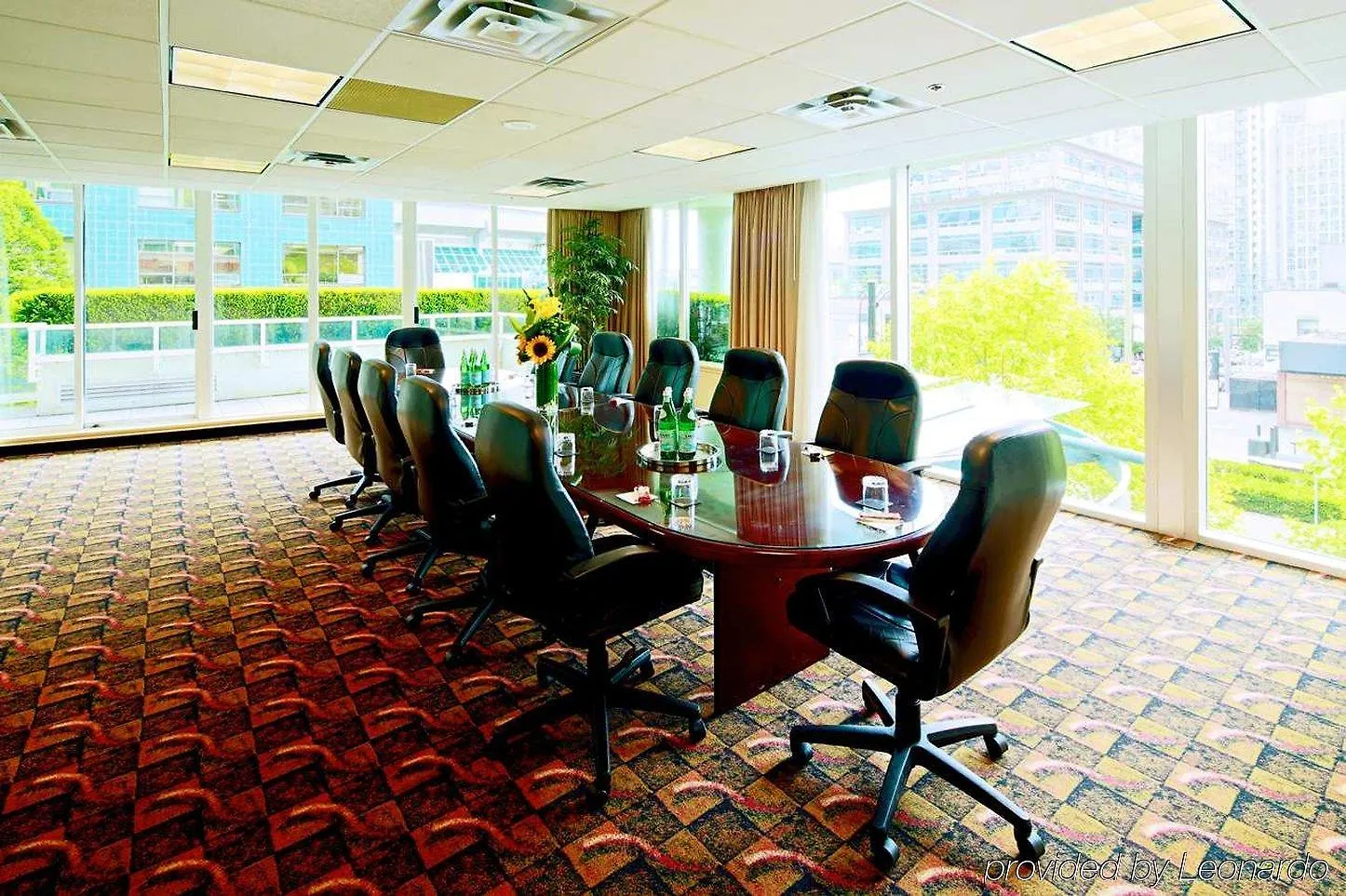 Hampton Inn & Suites, By Hilton - Vancouver Downtown קנדה